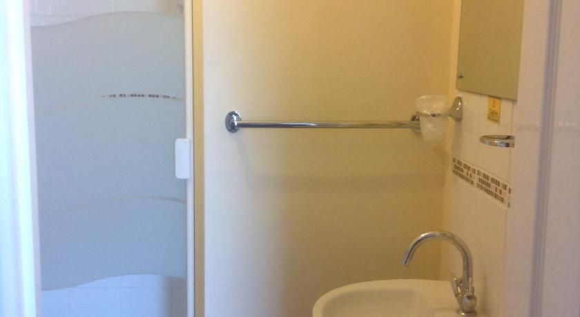 Cleasewood Guest House