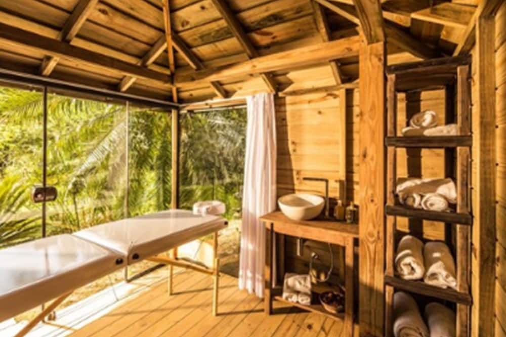 Felissimo Exclusive Hotel