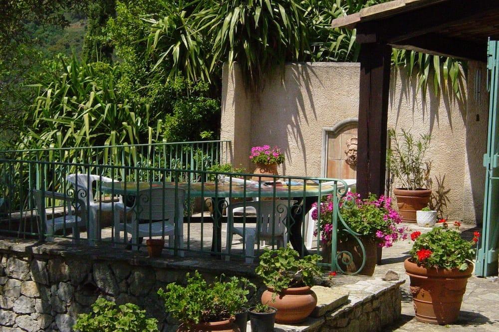 Provencal villa, landscaped garden, private pool, great view Provence-Alpes-Côte d'Azur - Auribeau-sur-Siagne visuel 5/5 Provencal villa, landscaped garden, private pool, great view Provence-Alpes-Côte d'Azur - Auribeau-sur-Siagne visuel 5/5