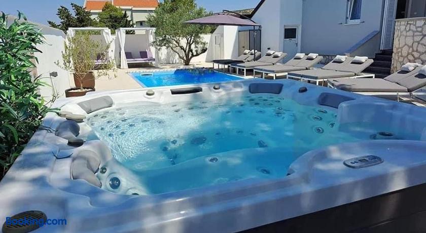 booking-1071064993-538709217-106573 Villa Olea