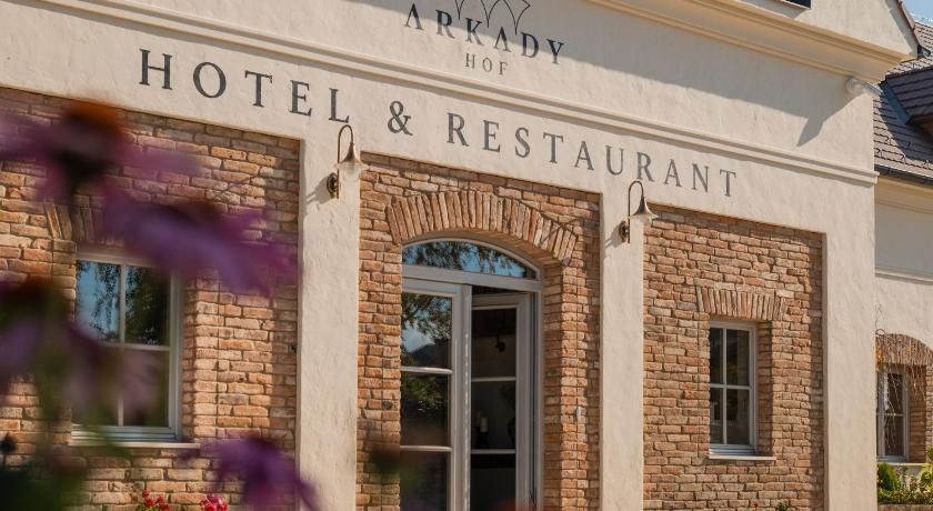 Arkady Hof Hotel