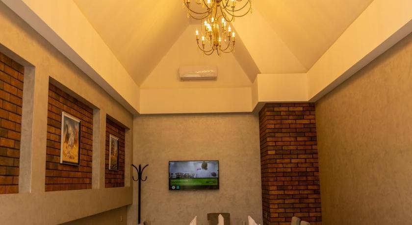 Leon Hotel Spa Ganja