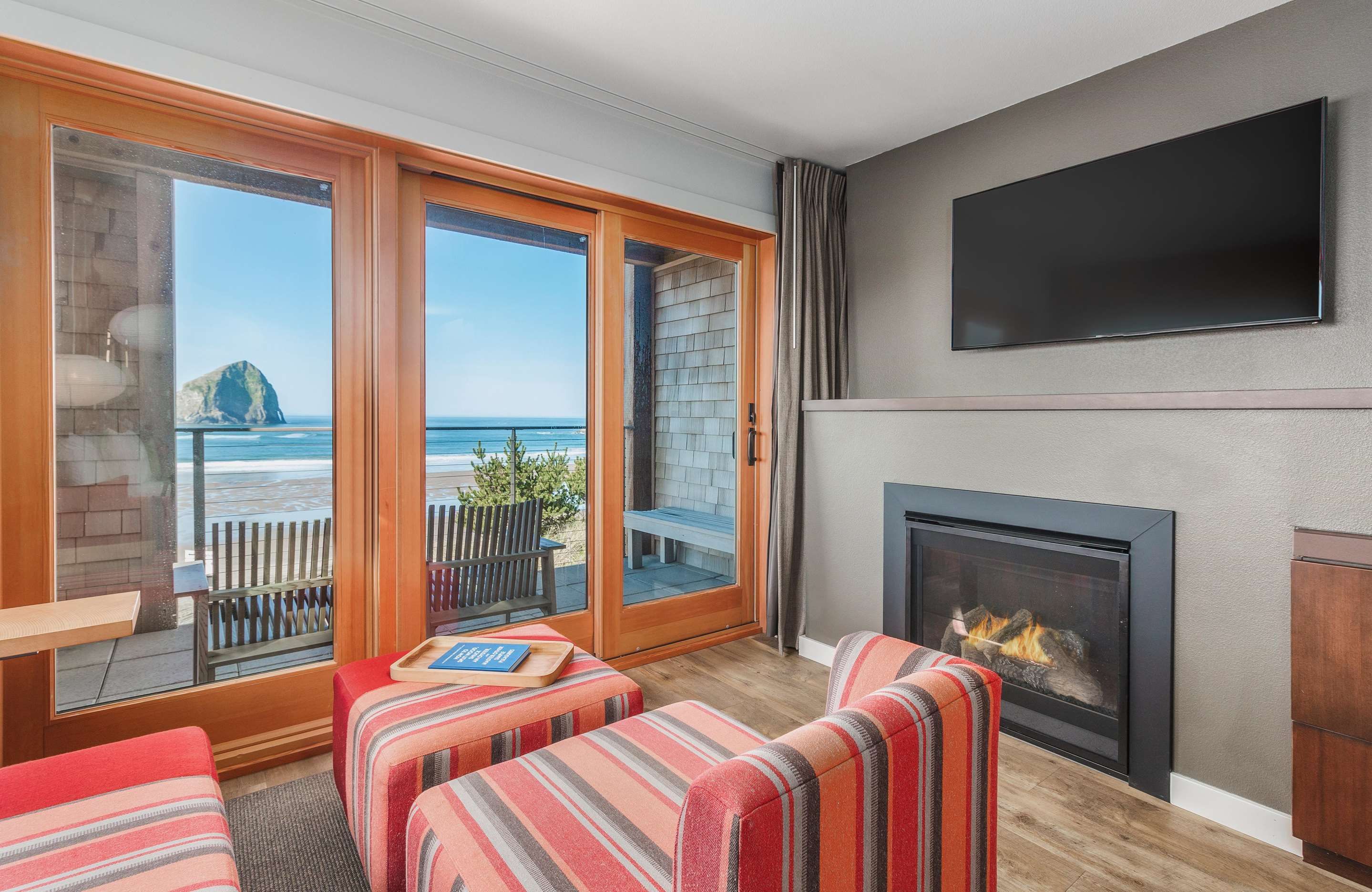 Headlands Coastal Lodge & Spa