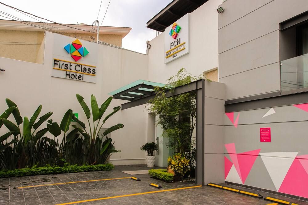 FCH Hotel Expo Adults only