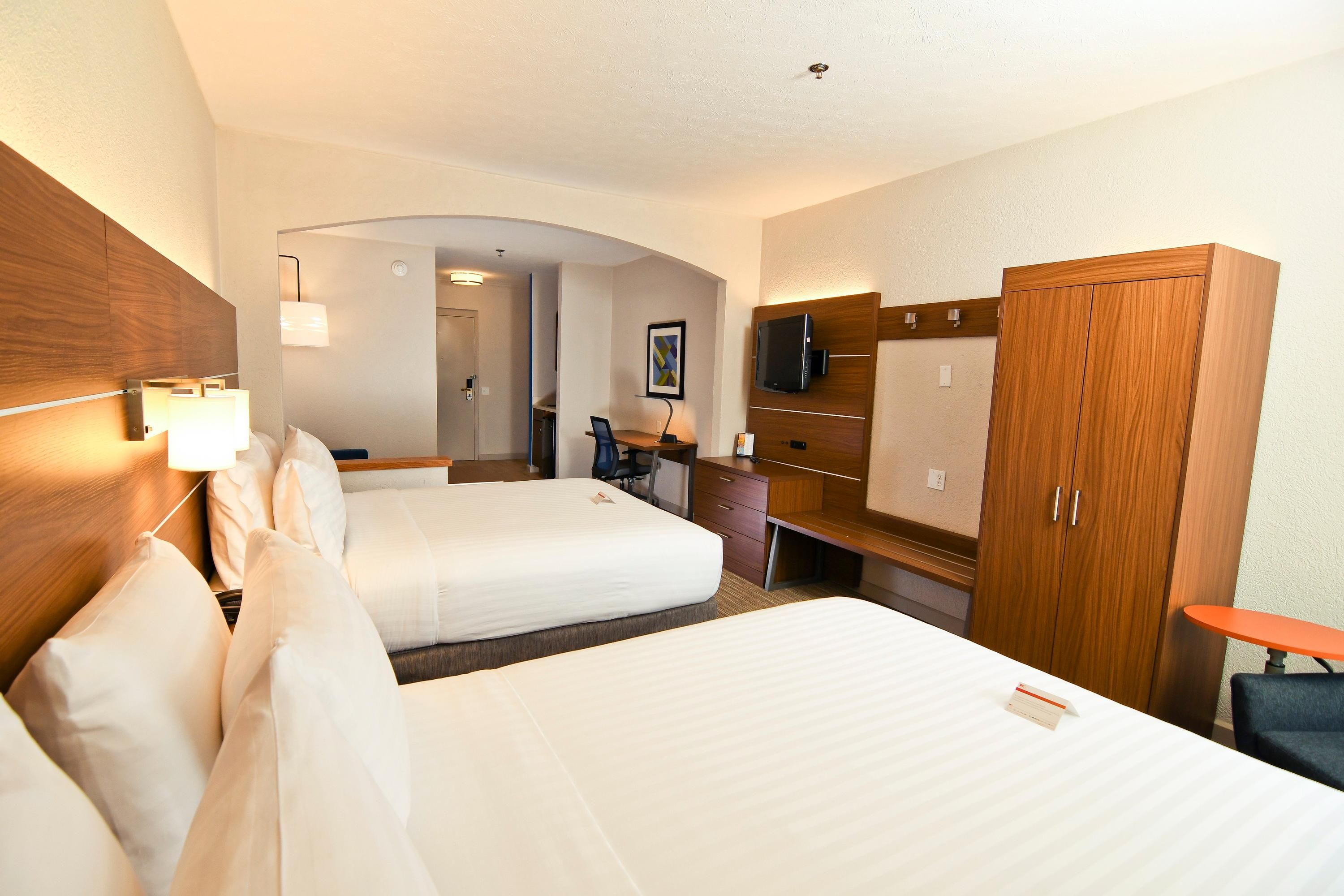 Holiday Inn Express & Suites Port ClintonCatawba Island 127 (̶3̶4̶9̶