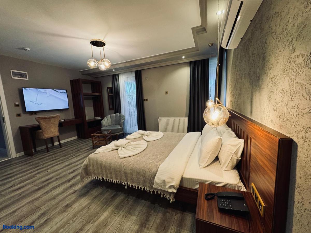 booking-1071604422-552006141-416686 Treekos Suite Hotel Istanbul Airport
