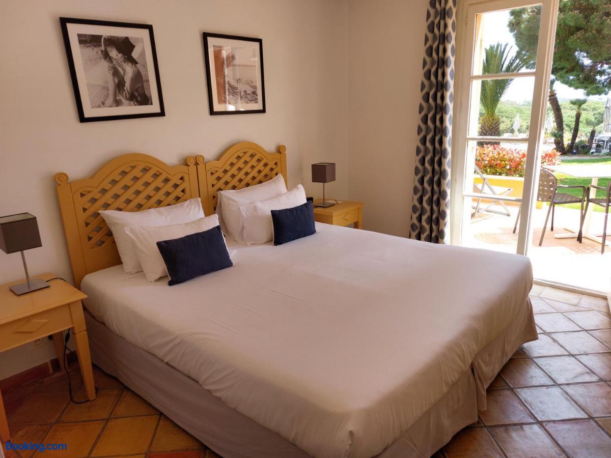 booking-2146285-357070866-986979 Hotel les Bouis
