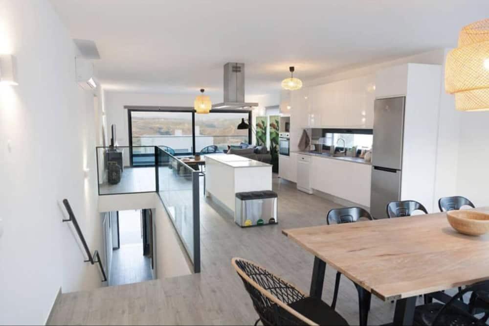 Cairnvillas Villa Solar C37 Luxury Villa with Swimming Pool near Beach - Algarve - aljezur visuel 1/5 Cairnvillas Villa Solar C37 Luxury Villa with Swimming Pool near Beach - Algarve - aljezur visuel 1/5