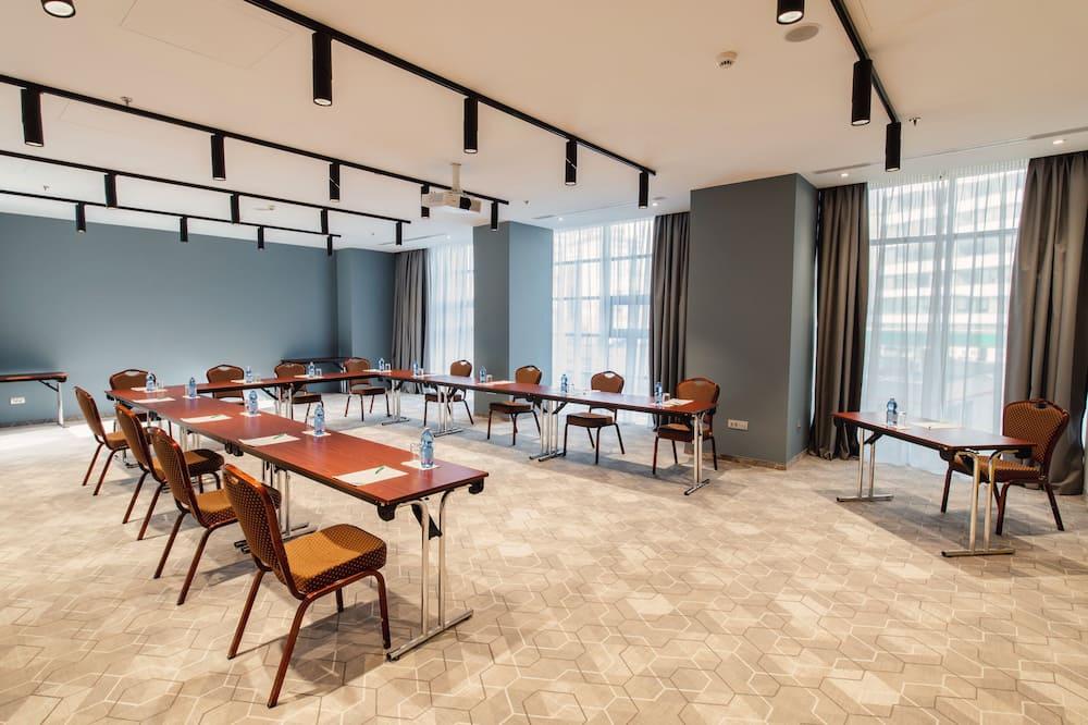 expedia_group-104478-3e7a66-712511 Holiday Inn Bucharest - Times