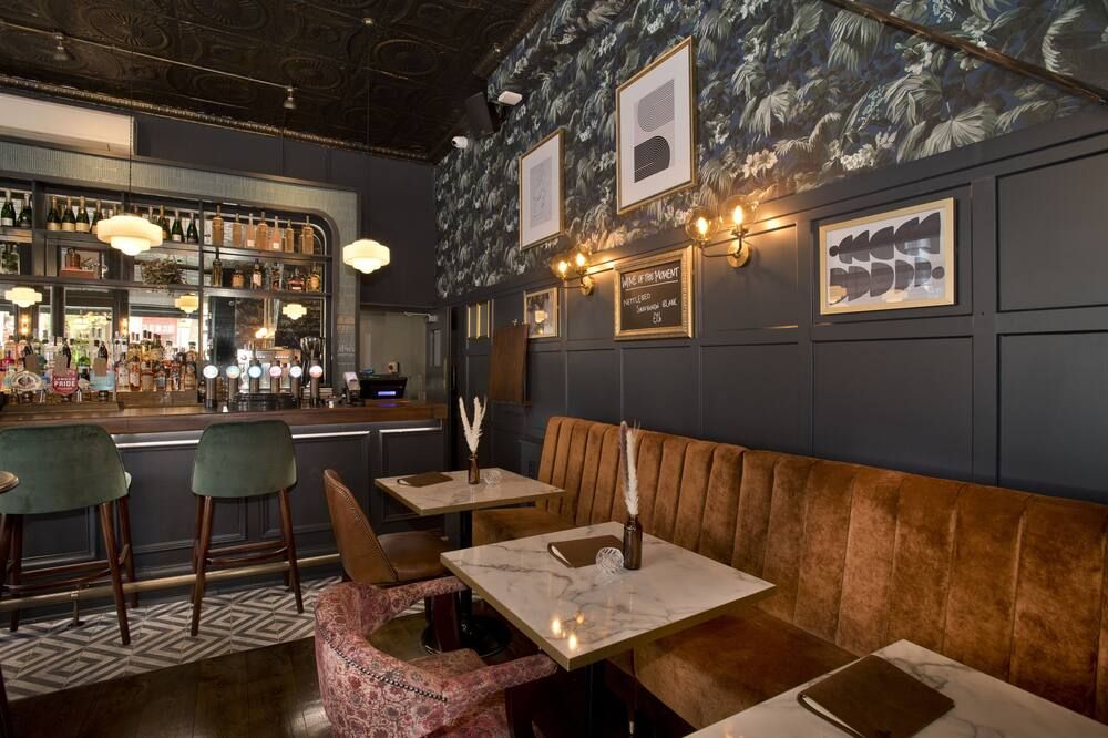 The Clerk & Well Pub & Rooms