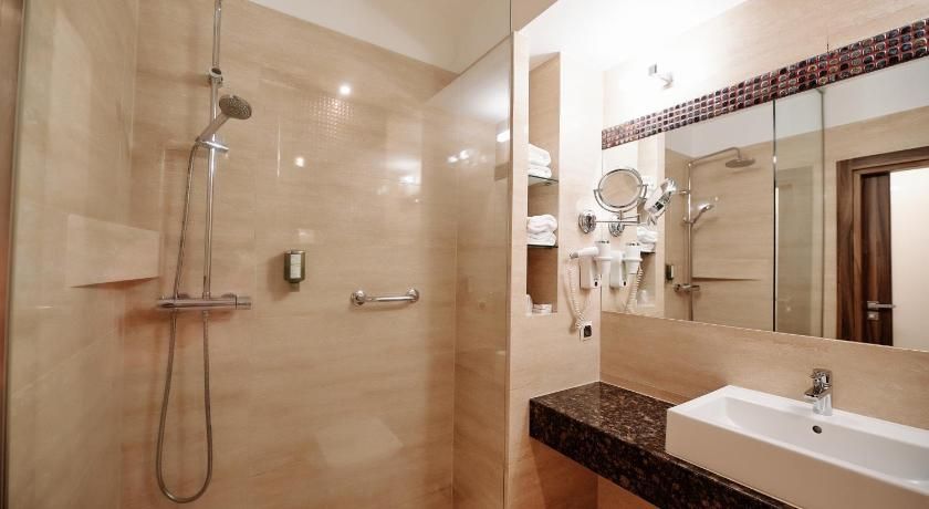 Blue Diamond Hotel Active Spa