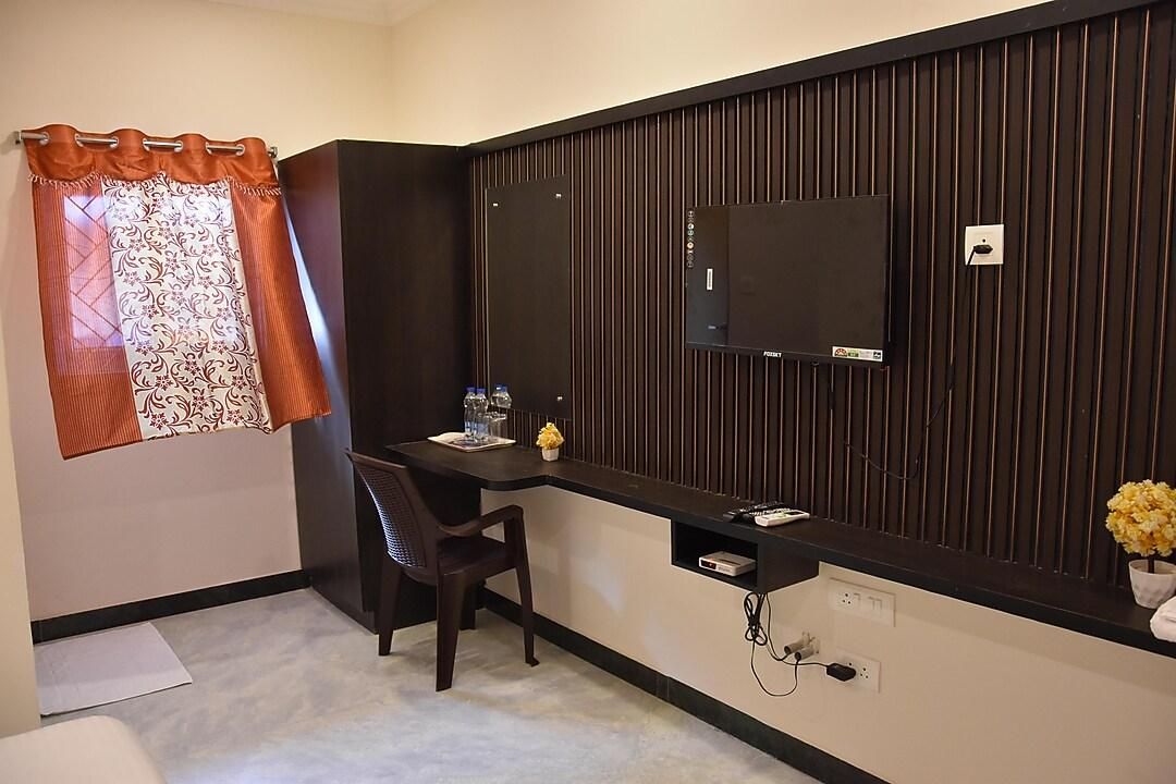 hotel photo
