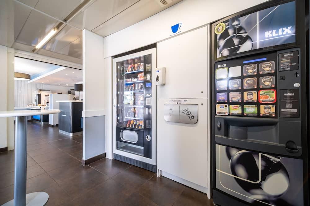 B&B HOTEL Calais Terminal Cité Europe 2 étoiles Nord-Pas de Calais - Coquelles visuel 2/5