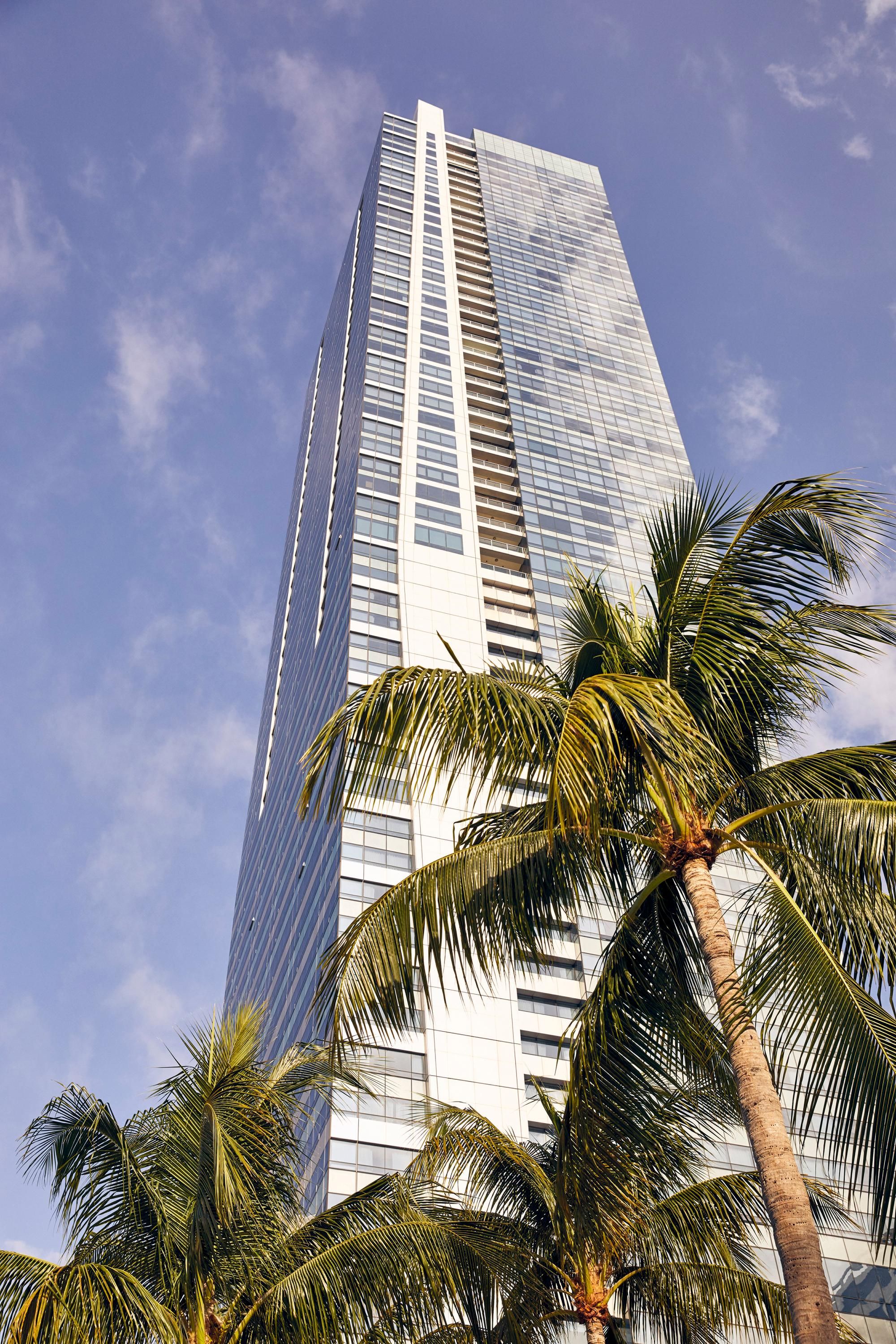 Four Seasons Hotel Miami