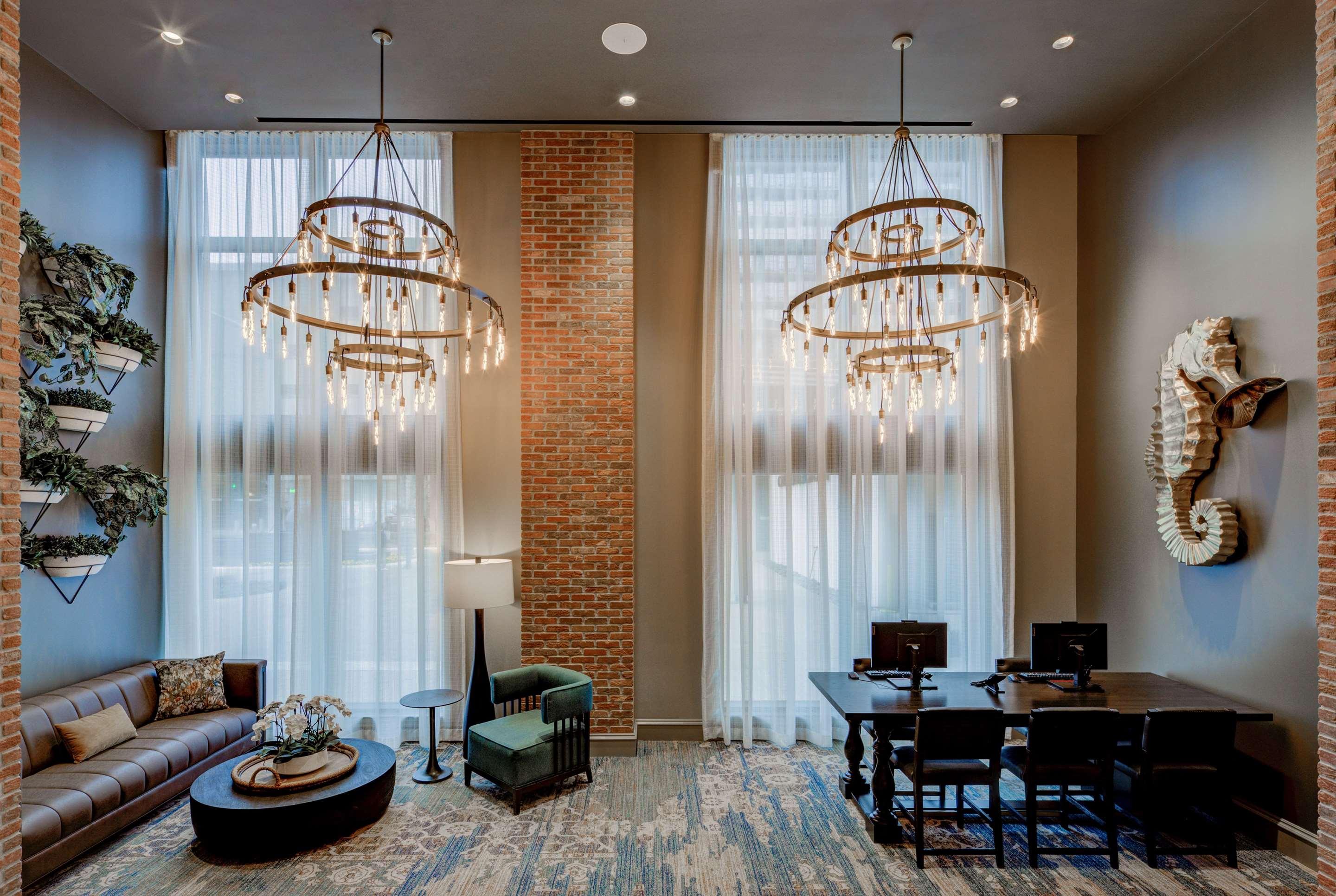 ice-8991594-104162158-960264 Embassy Suites By Hilton Virginia Beach Oceanfront Resort