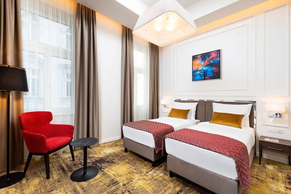 expedia_group-1071649059-91755488-402995 Three Corners Avenue Hotel