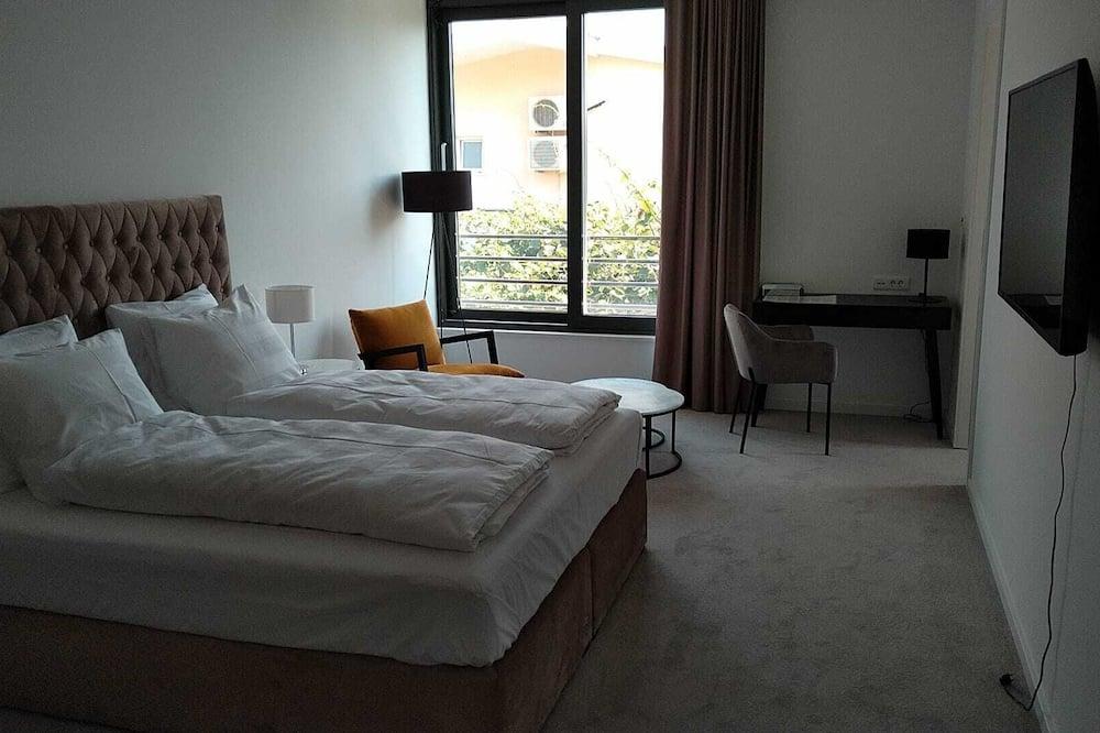 expedia_group-1071792907-267411028-264573 Hotel Oscar