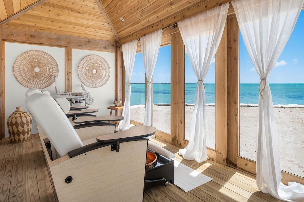 expedia_group-4592231-145861281-752860 The Ambergis Cay