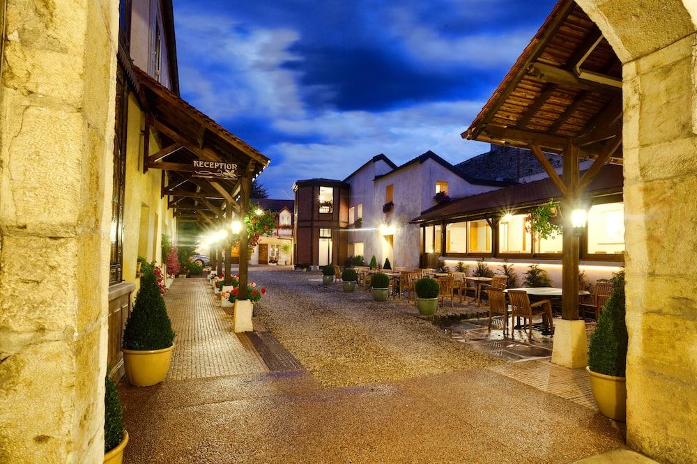 Hôtel Belle Epoque Bourgogne - Beaune visuel 5/5 Hôtel Belle Epoque Bourgogne - Beaune visuel 5/5