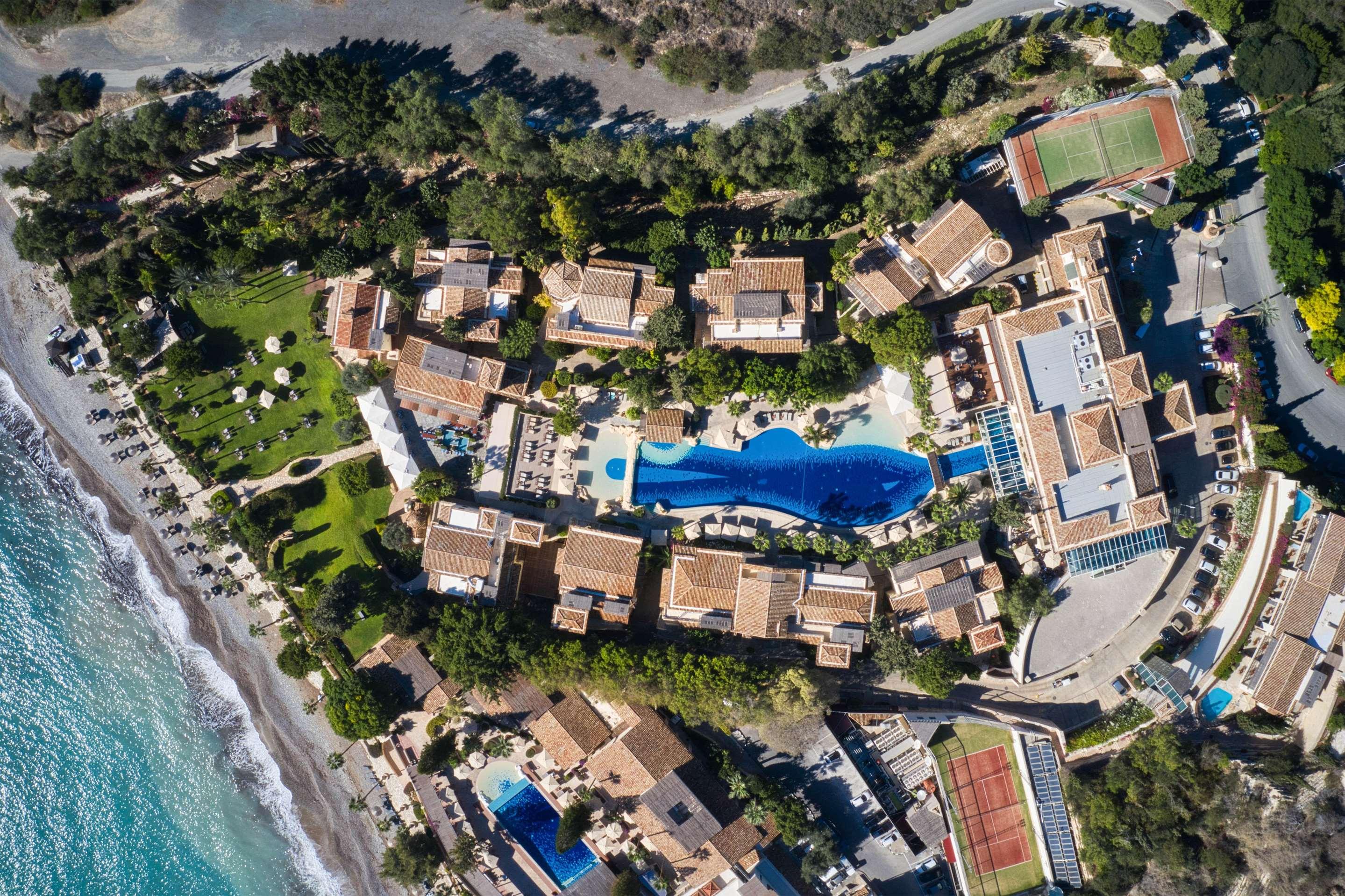 ice-75663-c61940-471097 Columbia Beach Resort