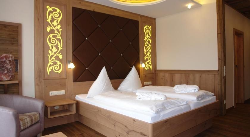 Kristall- & Vitalhotel Bergknappenhof