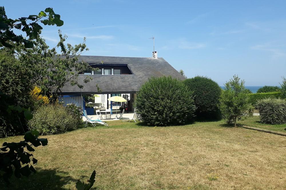 Architect-designed villa with breathtaking views. Laag-Normandië - Grootkamp Maisy visuel 1/5 Architect-designed villa with breathtaking views. Laag-Normandië - Grootkamp Maisy visuel 1/5