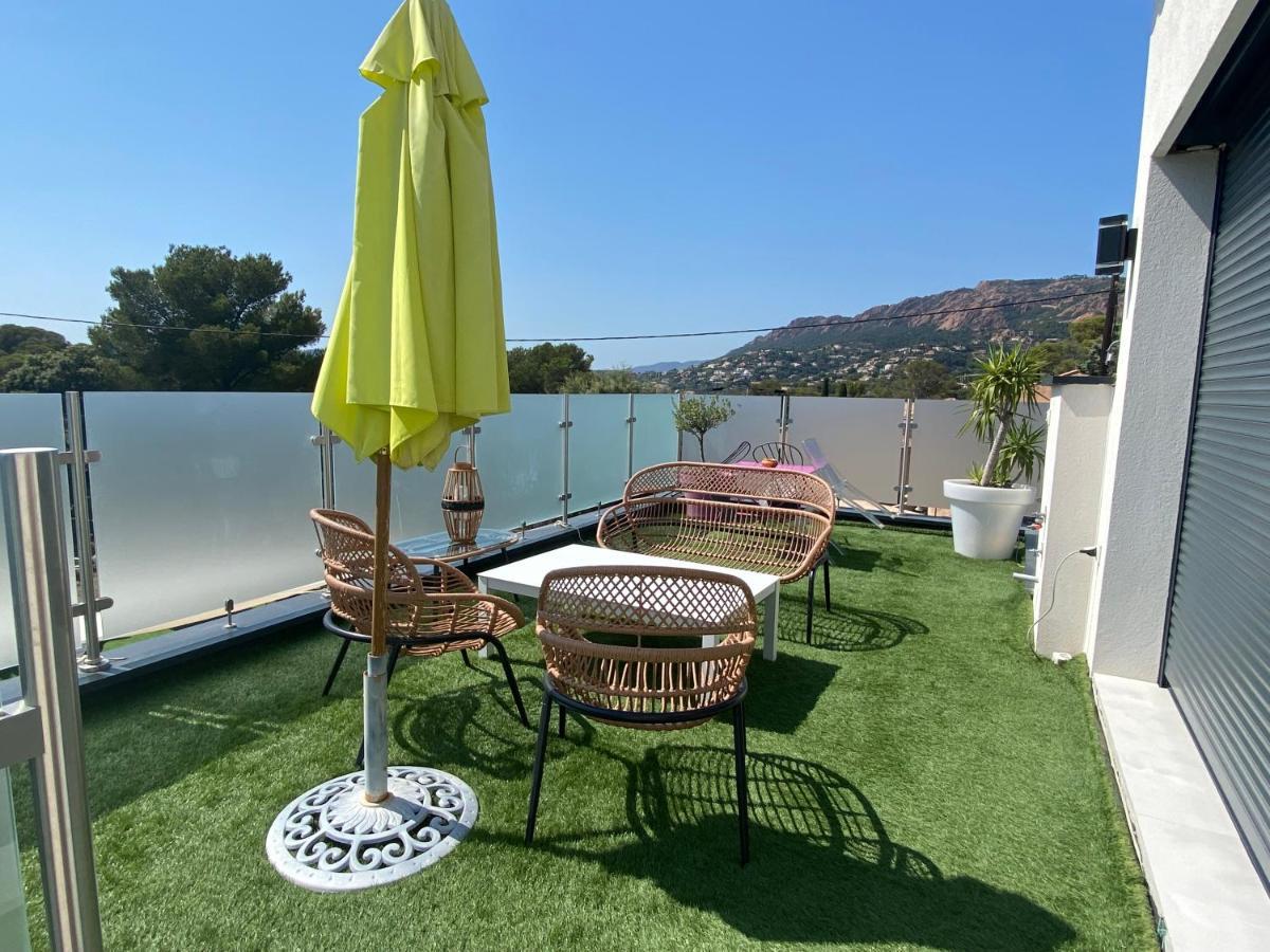 Maison avec piscine Provence-Alpes-Côte d'Azur - Agay visuel 2/5 Maison avec piscine Provence-Alpes-Côte d'Azur - Agay visuel 2/5