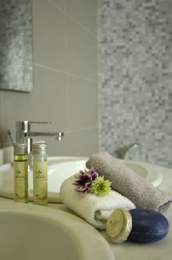 Tharroe of Mykonos Boutique Hotel