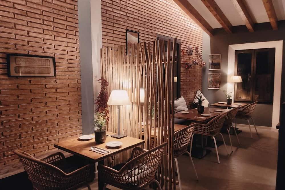 expedia_group-8581764-146501302-330758 Origins Hotel Boutique