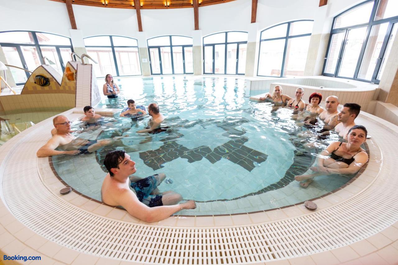booking-9334937-605033383-922350 Hungarikum Hotel
