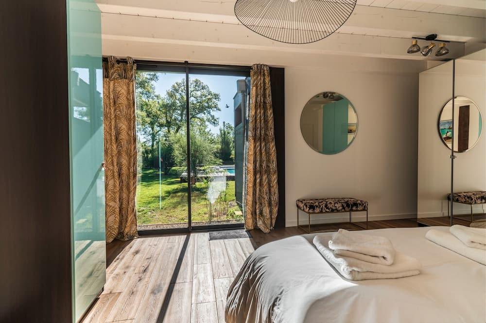 Unique, exclusive and quiet Villa in the nature (near ocean and golf, 10 people) Aquitaine - Moliets-et-Maa visuel 2/5 Unique, exclusive and quiet Villa in the nature (near ocean and golf, 10 people) Aquitaine - Moliets-et-Maa visuel 2/5