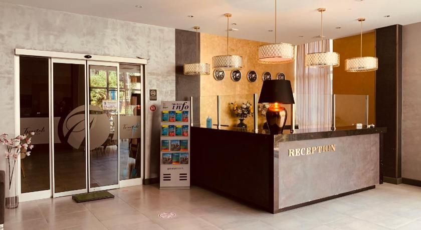 Hotel Tsereteli Palace