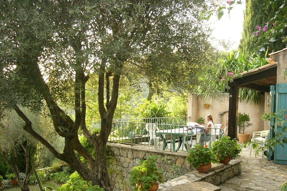 Provencal villa, landscaped garden, private pool, great view Provence-Alpes-Côte d'Azur - Auribeau-sur-Siagne visuel 4/5 Provencal villa, landscaped garden, private pool, great view Provence-Alpes-Côte d'Azur - Auribeau-sur-Siagne visuel 4/5