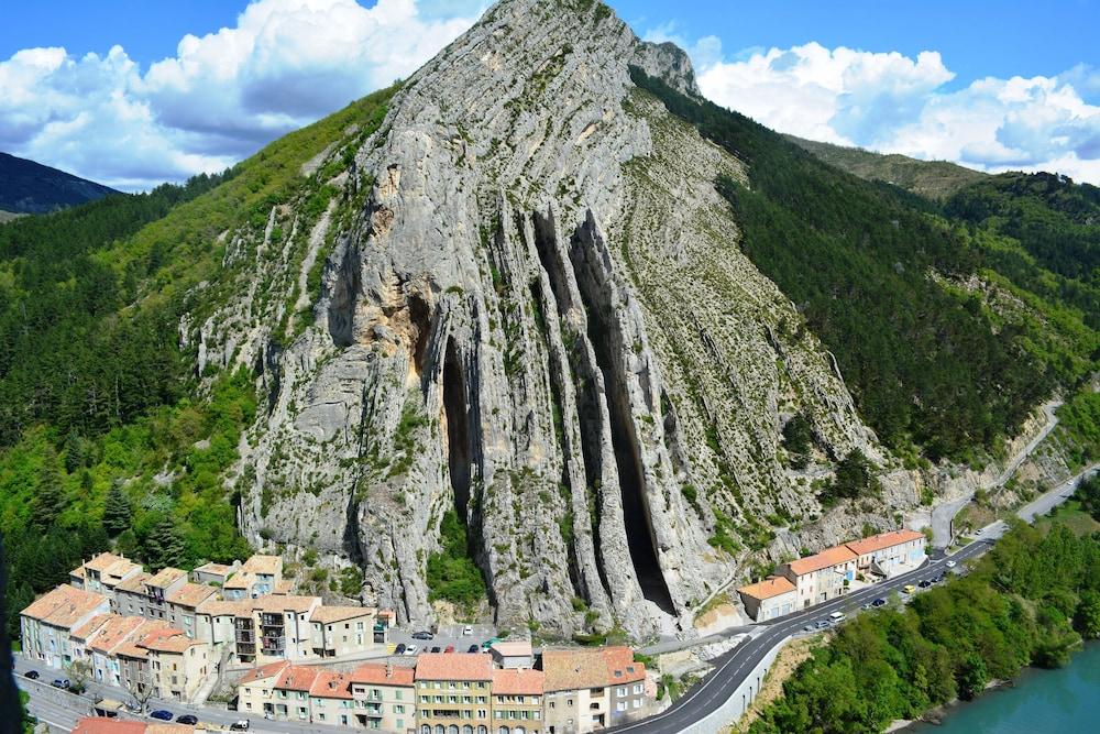 ibis budget Sisteron Provence-Alpes-Côte d'Azur - Sisteron visuel 4/5 ibis budget Sisteron Provence-Alpes-Côte d'Azur - Sisteron visuel 4/5