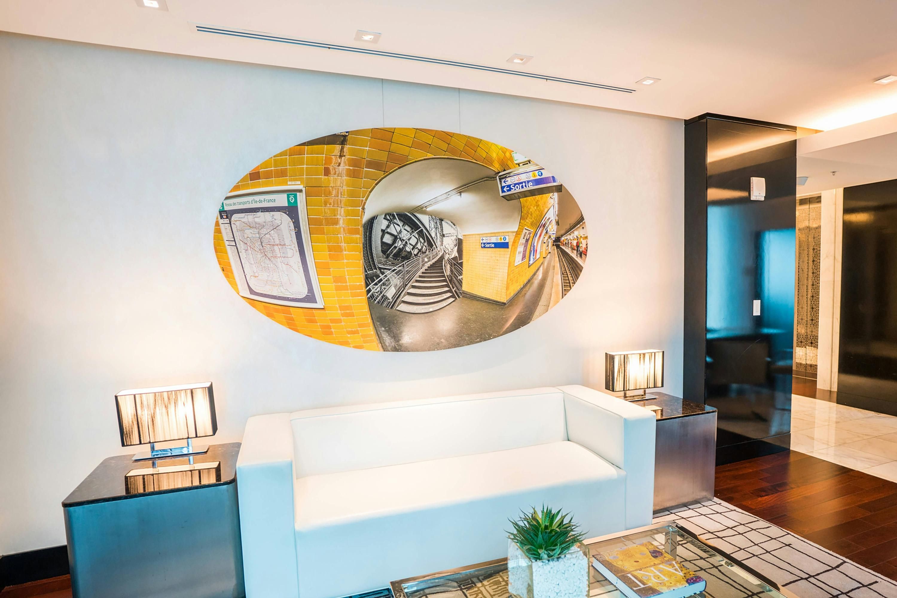 Hotel Beaux Arts Autograph Collection