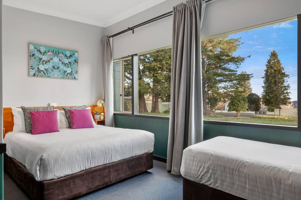 Shelton-Lea from $149. Katoomba Hotel Deals & Reviews - KAYAK