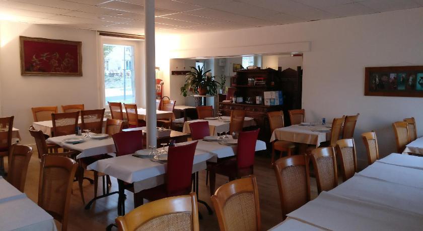 hotel le chatiague Auvergne - Tence visuel 2/5 hotel le chatiague Auvergne - Tence visuel 2/5