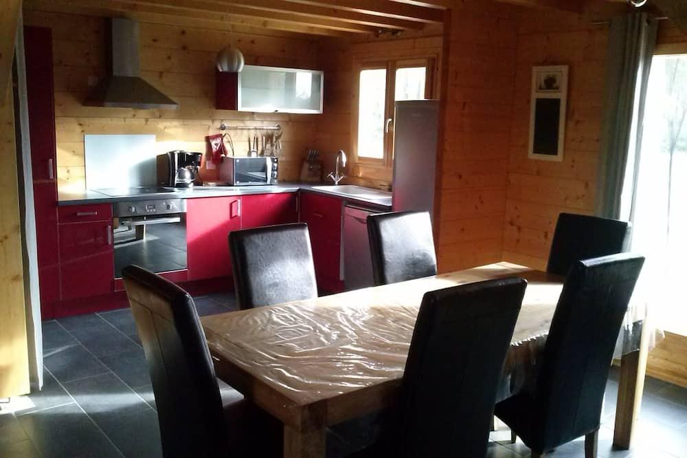 Authentic Chalet In The Heart Of The Lake Region And Close To Ski Resorts Franche Comté - Bonlieu visuel 5/5 Authentic Chalet In The Heart Of The Lake Region And Close To Ski Resorts Franche Comté - Bonlieu visuel 5/5