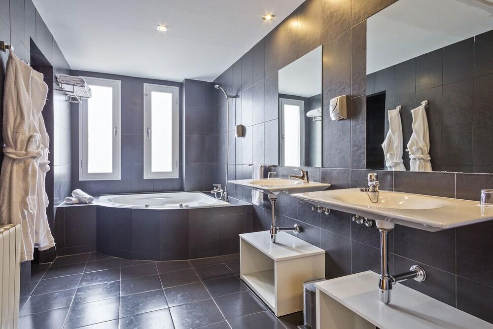 Hotel Balneario Playa de Comarruga Costa Dorada - Coma-ruga visuel 3/5 Hotel Balneario Playa de Comarruga Costa Dorada - Coma-ruga visuel 3/5