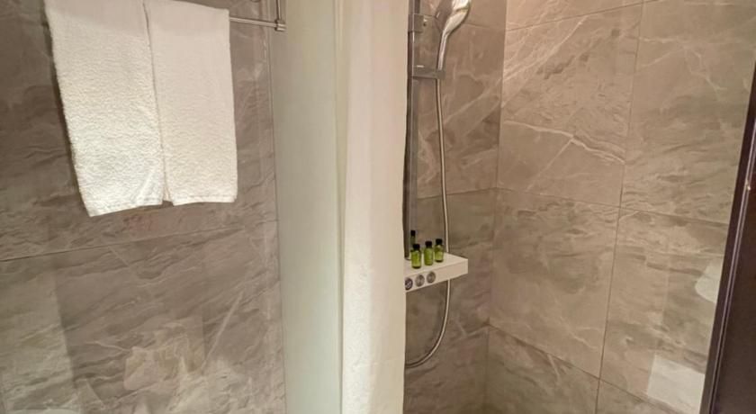 The Yun Collection Guangzhou Yong Qing Fang