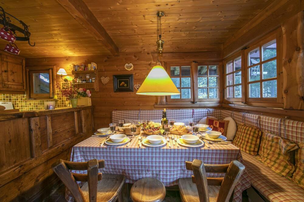 Chalet Tré la Vieux Happy Rentals - Rhône-Alpes - Chamonix-Mont-Blanc visuel 2/5 Chalet Tré la Vieux Happy Rentals - Rhône-Alpes - Chamonix-Mont-Blanc visuel 2/5