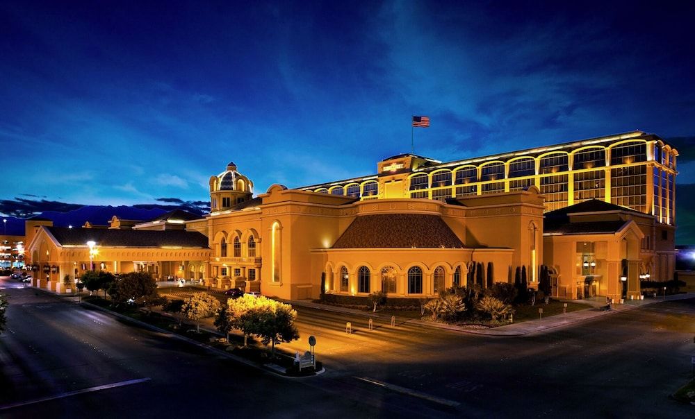 Suncoast Hotel and Casino