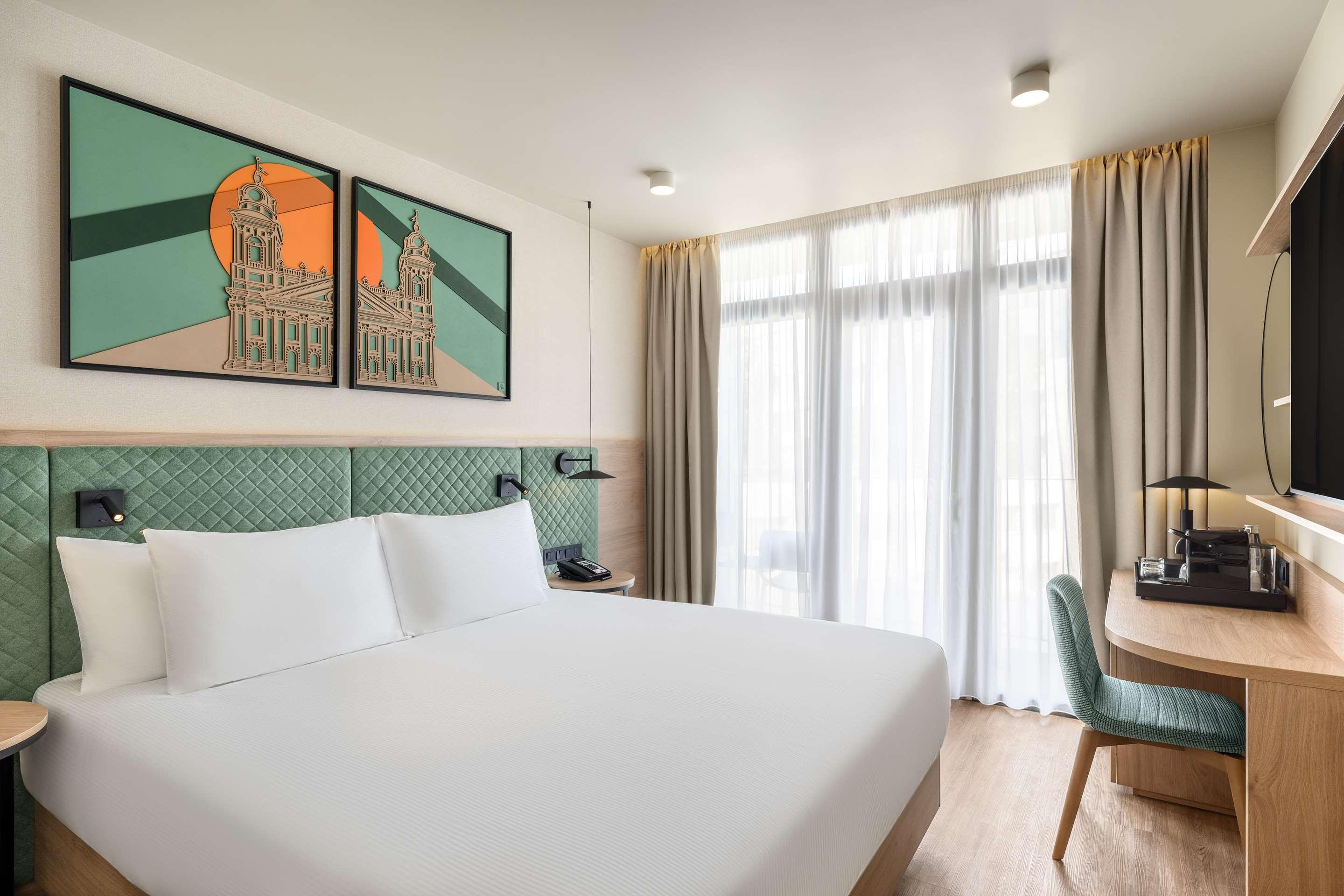 ice-1070826323-121760917-296790 Hilton Garden Inn Debrecen City Center