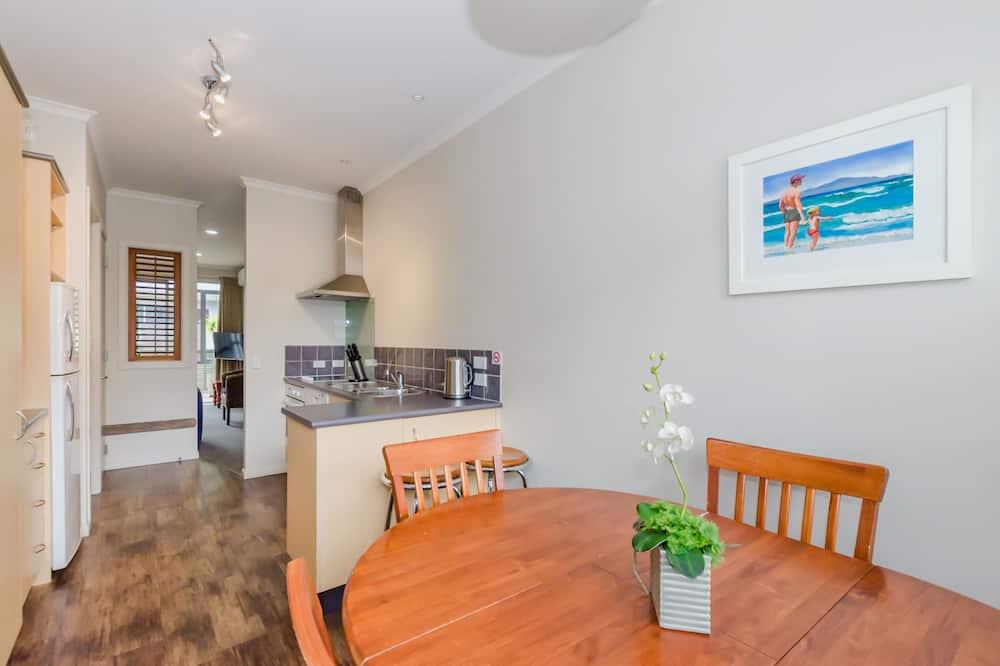 expedia_group-465254-274c09d8-362038 Raumati Sands Resort