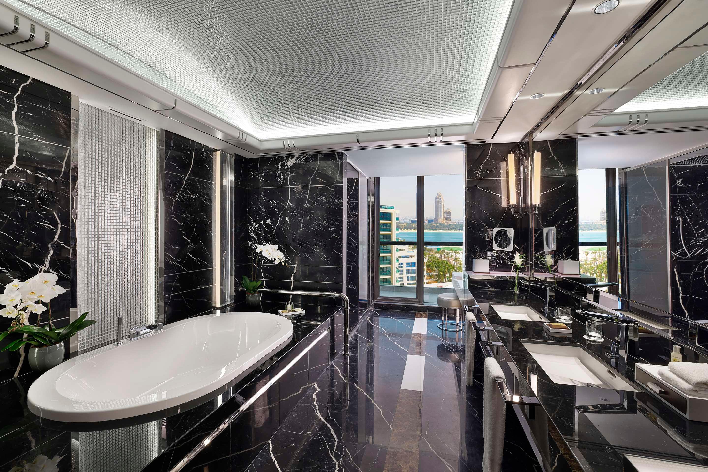 ice-8521867-1af304-661319 Hilton Dubai Palm Jumeirah