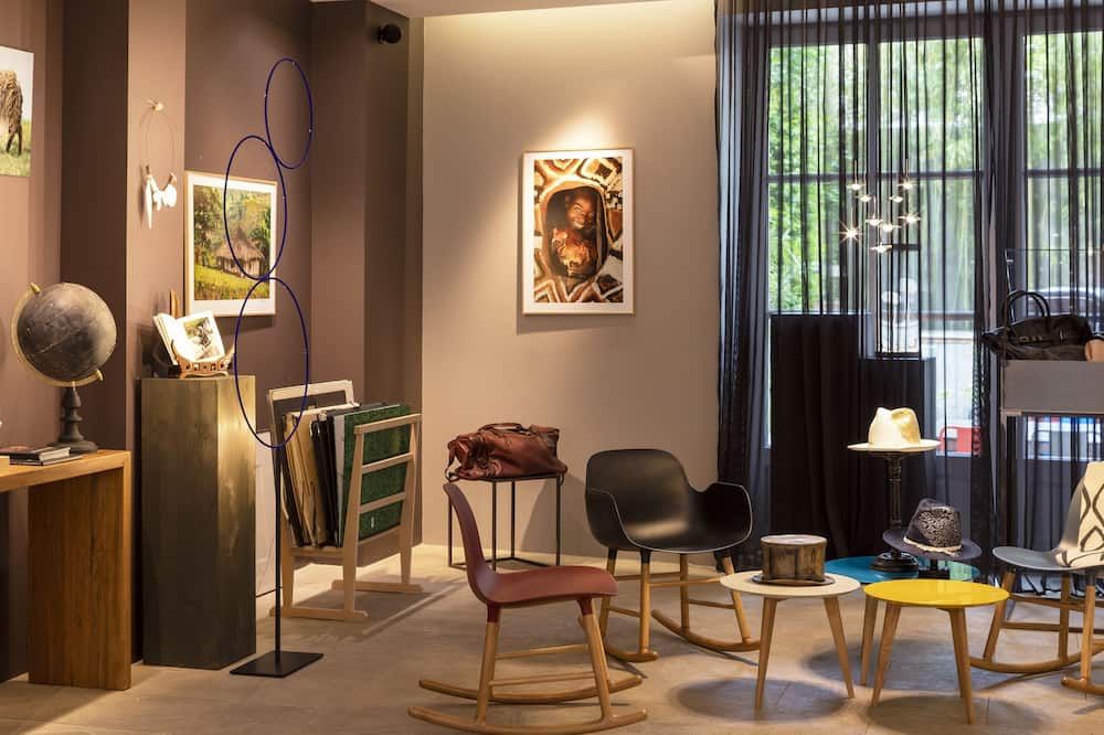 La Maison Sur La Sorgue - Esprit de France