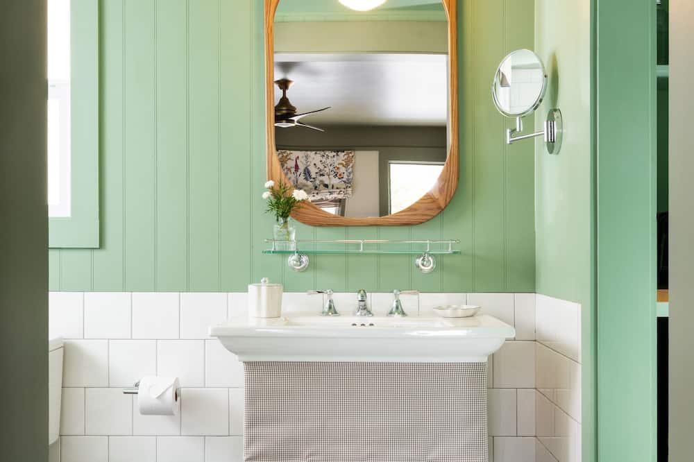 Le Petit Pali at Ocean Ave