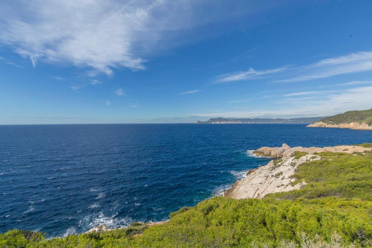 Villa luxe Port d'Alon Provence-Alpes-Côte d'Azur - Saint-Cyr-sur-Mer visuel 4/5 Villa luxe Port d'Alon Provence-Alpes-Côte d'Azur - Saint-Cyr-sur-Mer visuel 4/5