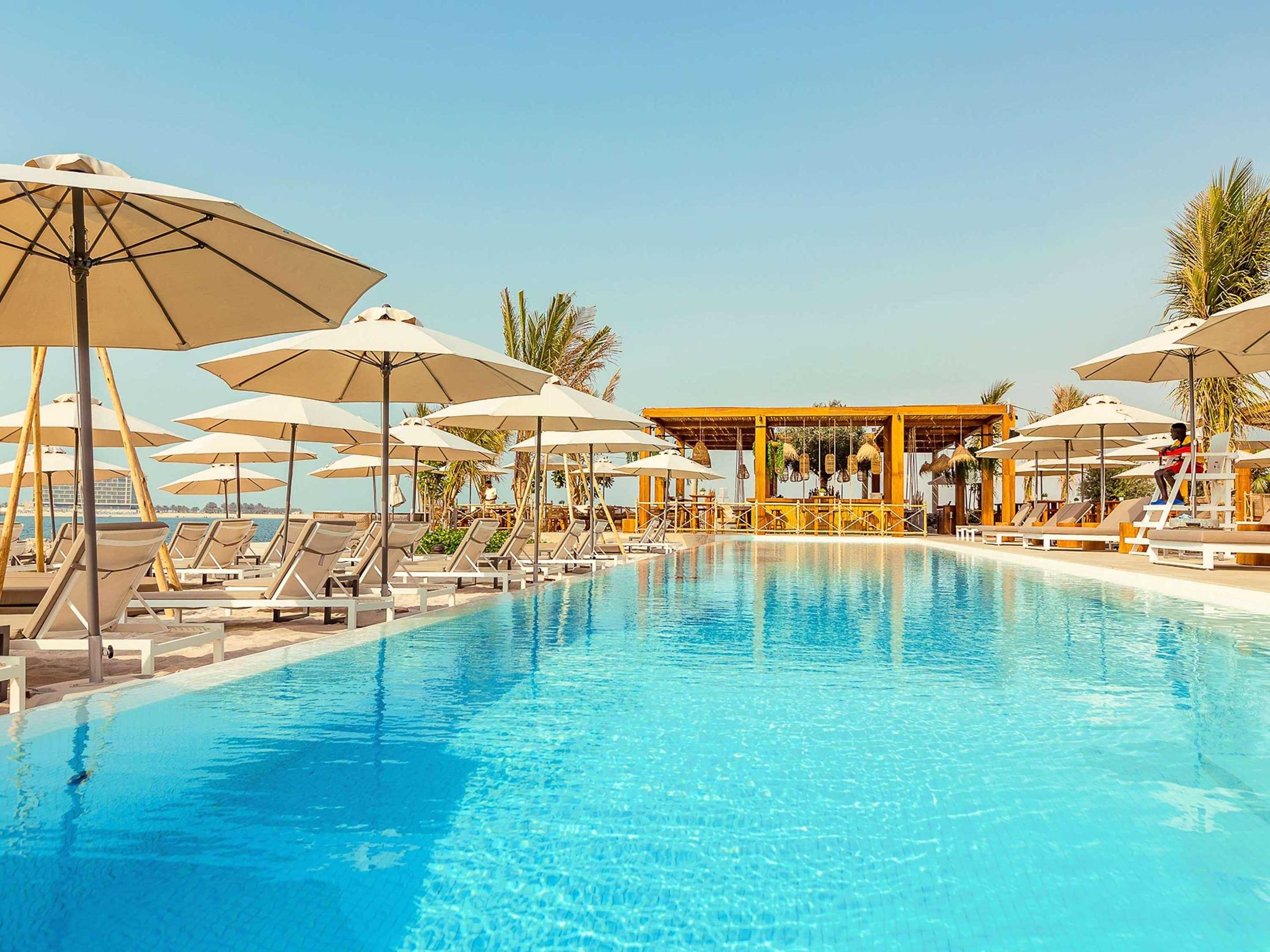 ice-1070419878-121355106-394651 Mövenpick Resort Al Marjan Island