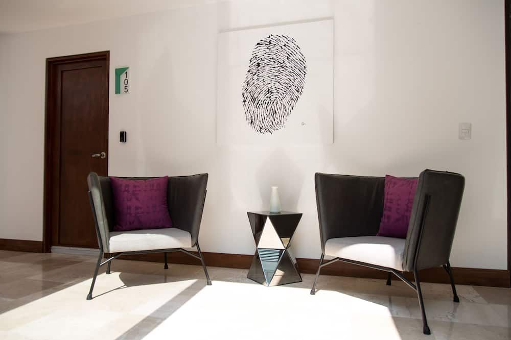 FCH Hotel Expo Adults only